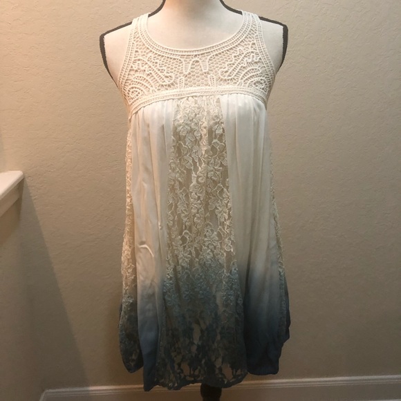 Dress - Picture 1 of 3